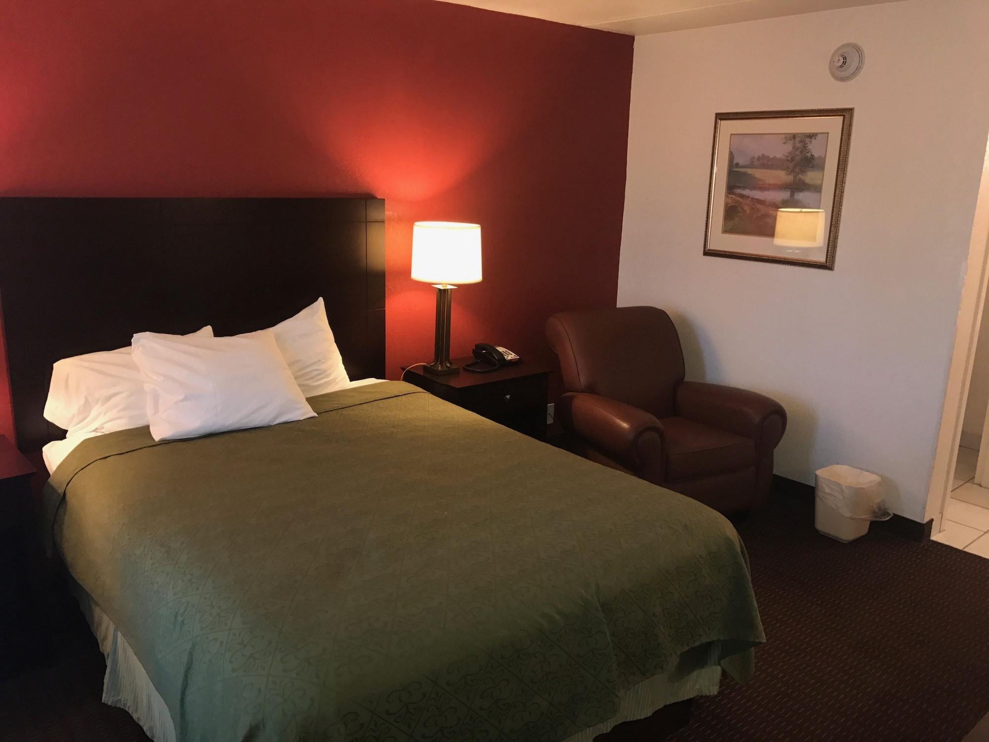 Days Inn By Wyndham קייב סיטי מראה חיצוני תמונה